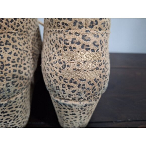 Toms Kala Desert Wedge Cheetah Suede Lace Up Bootie/Pre-owned, Sz. 7.5 EUC - Picture 7 of 10